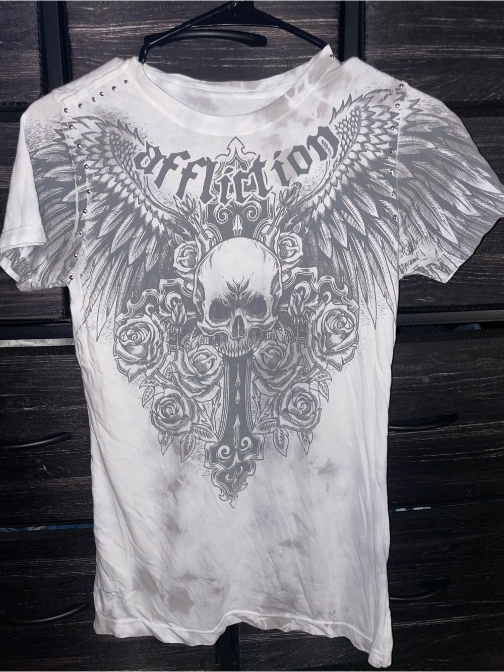 Affliction White and Gray Skull Wing Graphic Tee